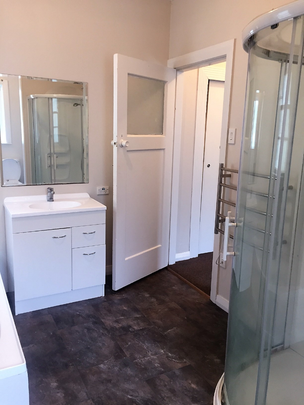 9 Upper Lewisville Terrace, Thorndon - Photo 1