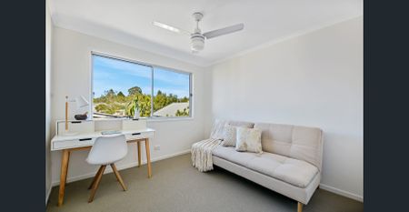 CENTRALLY LOCATED MODERN UNIT - Photo 3