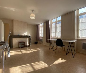 Location Appartement 1 pièce 29m² BESANCON 25000 - Photo 2