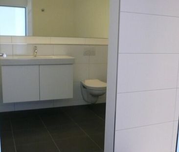 Wohnen mitten im Geschehen - Photo 3