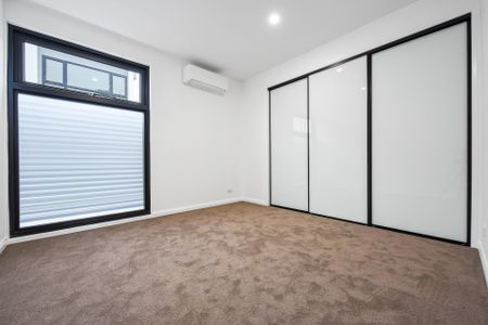 8 Stanford Close (entry via Lebanon Crescent), Mulgrave - Photo 2