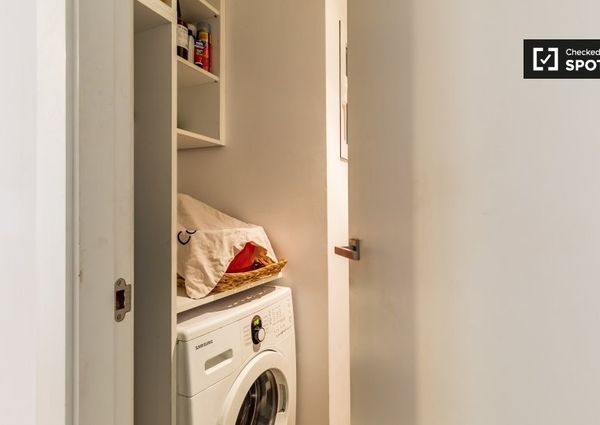 valencia, Valencian Community 46004