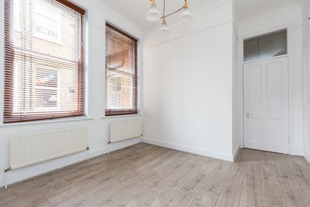 2 Bed Flat, Wymering Mansions, W9 - Photo 2