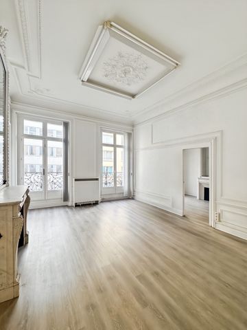 – A LOUER – Bureaux à Paris 17e - Photo 2