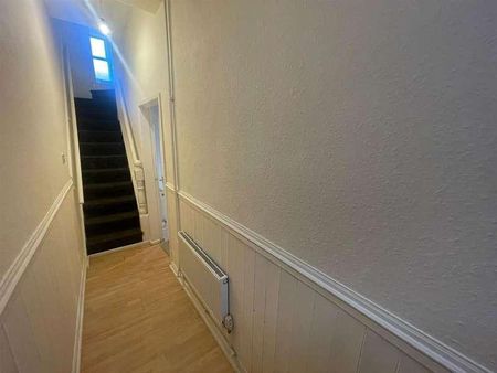 Clifton Gardens, St. Georges Road, Hull, HU3 - Photo 5