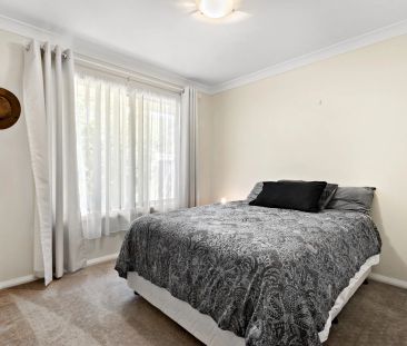 12 Diamond Drive, Orange. - Photo 2