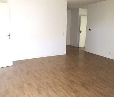 Location Appartement 4 pièces 80m² - Photo 2