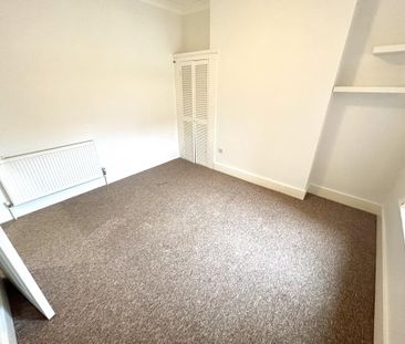 3 bedroom maisonette to rent - Photo 1