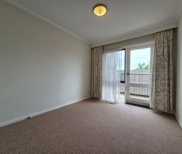 2 Bed Unit in Perfect Location - Photo 6