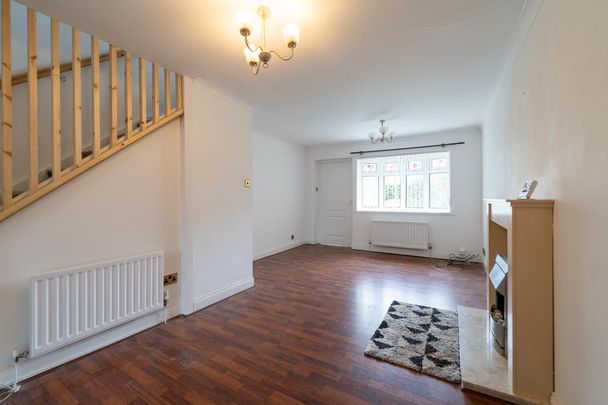 2 bedroom terraced house to rent - Photo 1