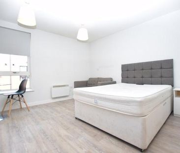 Studio to rent - Photo 3