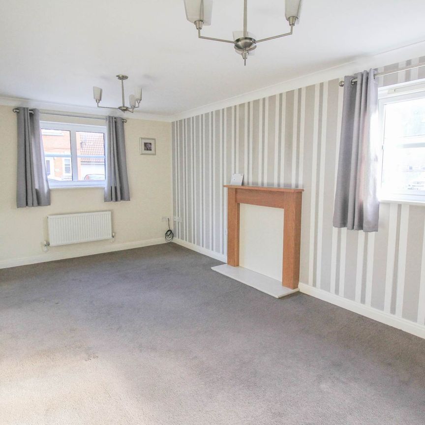 Weston-Super-Mare - Photo 1