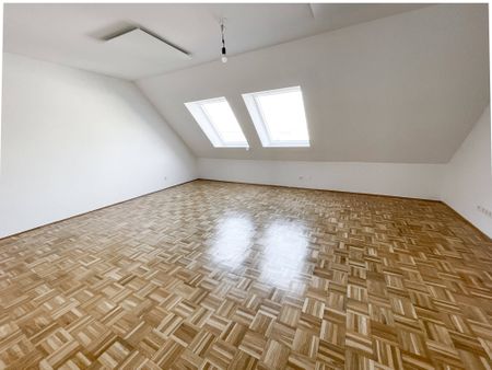 Dachgeschosswohnung in Top-Lage in 1080 Wien - Foto 4