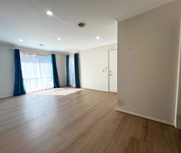 2 Bedroom unit in handy location - Photo 5