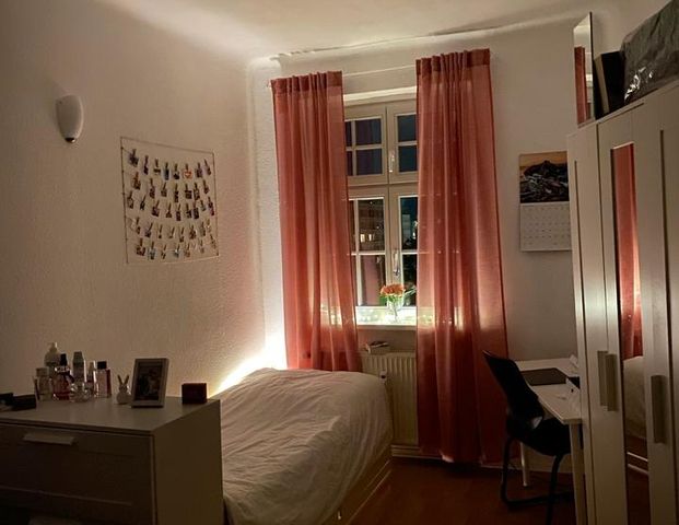 1 Zimmer in Zweizimmerwohnung für Frauen nur mit WBS - Foto 1