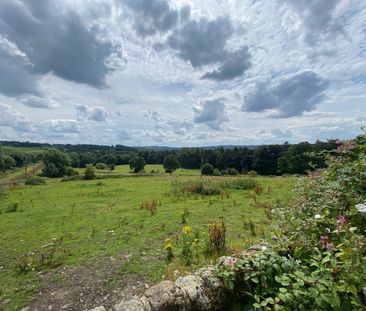 Gill Lane, Leeds, Yeadon - Photo 1