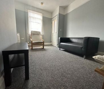 38 Benburb Street, Belfast BT12 6JG - Photo 1