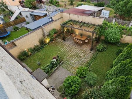 Menší byt 2+1 (38 m - Photo 4