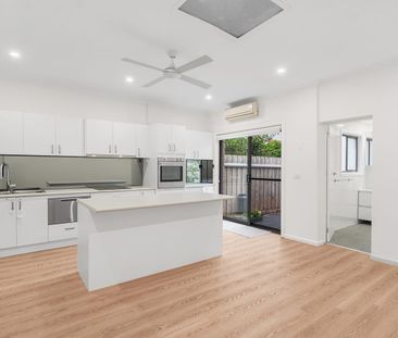 Charming Parkside Living in Prime Princes Hill! - Photo 6