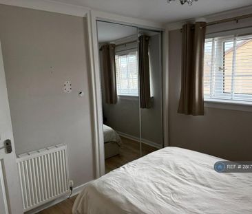 2 bedroom maisonette to rent - Photo 5