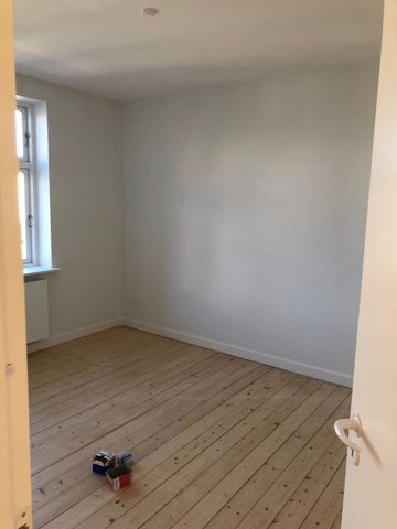 Indbydende lejlighed med lys og charme i Aalborg - Photo 2