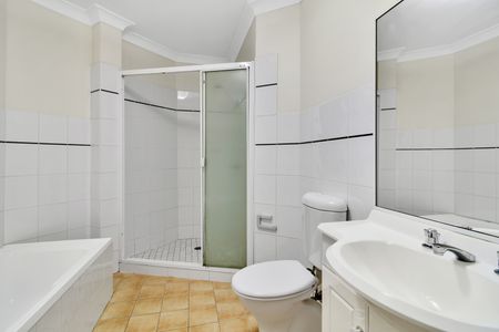 16/111 Hampden Road, Artarmon NSW 2064 - Apartment For Rent | Domain - Photo 5