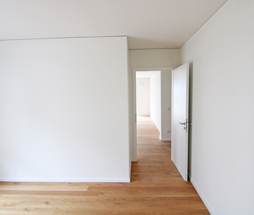 Einziehen und Wohlfühlen: Erstbezug! Herrliche Balkonwohnung mit al... - Photo 1