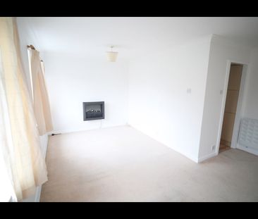 1 Bed Flat, Windlesham Gardens, BN1 - Photo 1