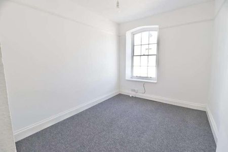 High Street, Ramsgate, CT11 - Photo 3