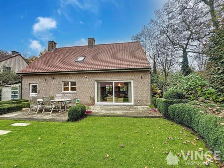 Charmant huis in rustige, groene wijk met veel ruimte en comfort - Photo 3