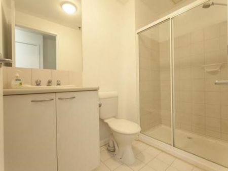 FURNISHED SPACIOUS STUDIO AT CITY CENTRAL! - Photo 4