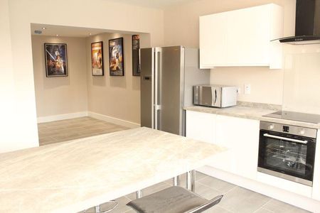 5 bedroom house share to rent - Photo 5
