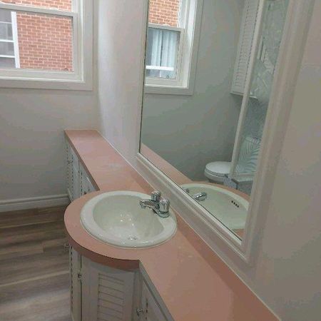 Beau Grand 3 1/2, très éclairé, Limoilou, rénové, armoires et fenêtres neuves - Photo 4