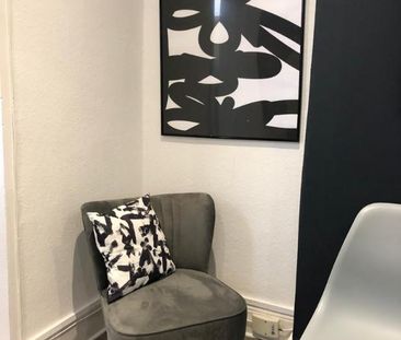 27 Furzehill Road - Photo 2