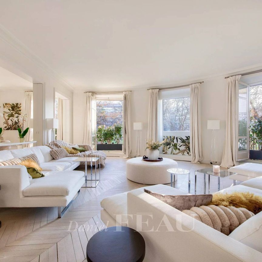 Location appartement, Paris 16ème (75016), 7 pièces, 317 m², ref 86201763 - Photo 1