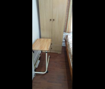 Room in a Shared House, Dunbar Road, N22 - Photo 1