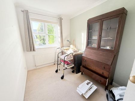 2 bedroom detached bungalow to rent - Photo 3