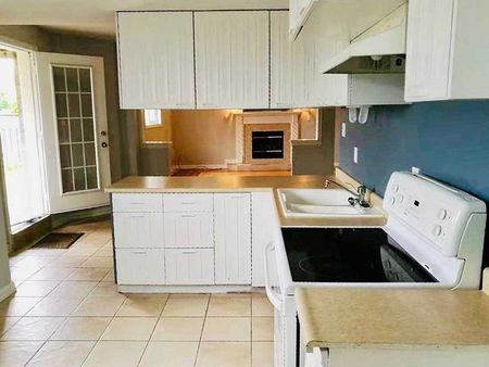 For Lease - 163 Pringle Drive Unit# Lower, Barrie, Ontario - Photo 4