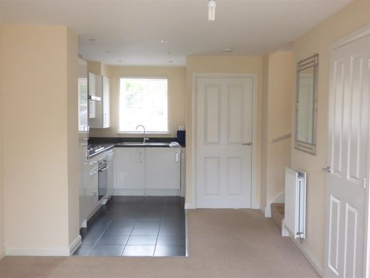 Hawthorn Close, Honeybourne - Photo 1