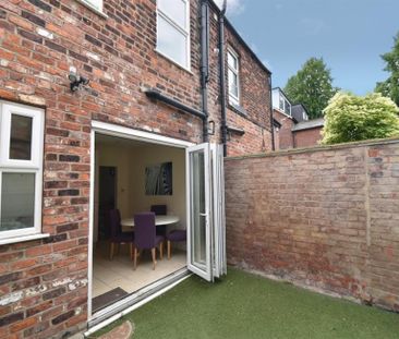 2 Bedroom Terraced To Let - Photo 4