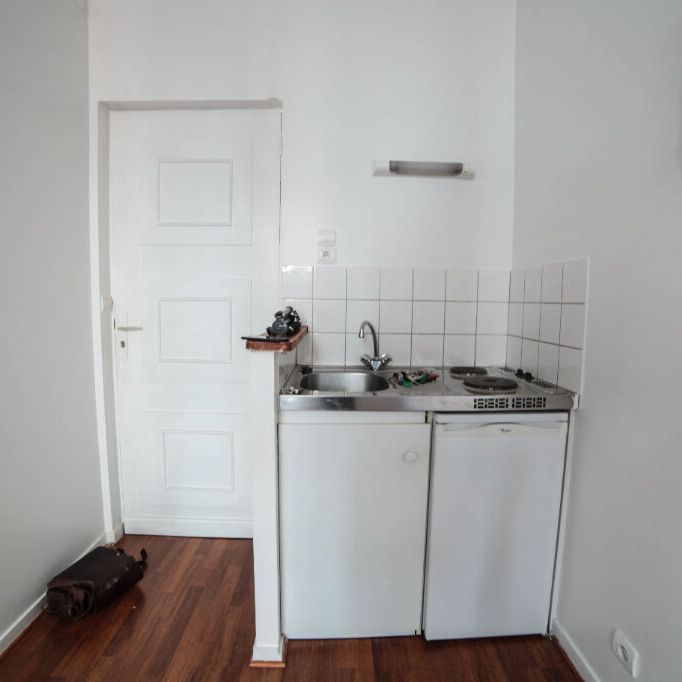 Location Appartement 1 pièce 14m² ROUEN 76000 - Photo 1