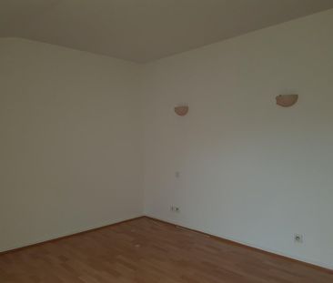 Location / Appartement T3 - Photo 2