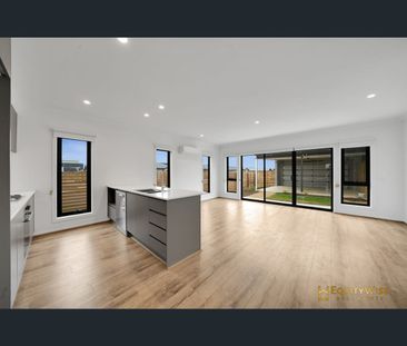 12 Neasden Walk, Wyndham Vale, Vic 3024 - Photo 3