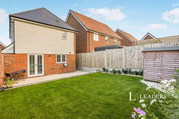 Seladine Gardens, Coxheath, ME17 - Photo 1