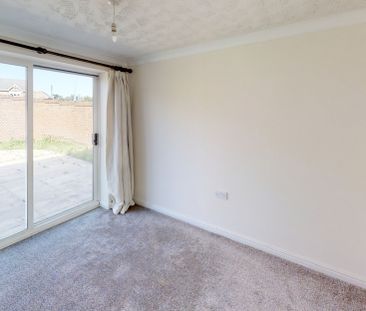 2, Waterglades Close, Etruria, Stoke-on-Trent, ST1 5GE. - Photo 5