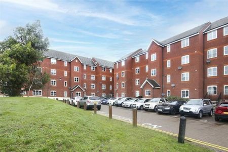 2 Bed Flat, Harlinger Street, SE18 - Photo 3