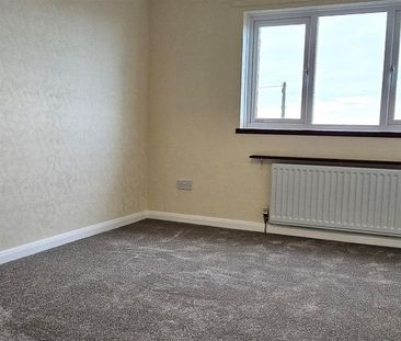 3 bedroom detached house to rent - Photo 4