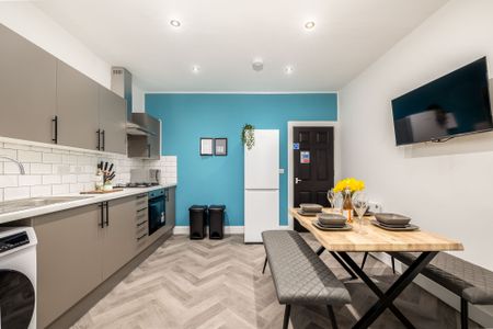 Church Road, Hartshill, Nuneaton, CV10 0LT - Photo 4