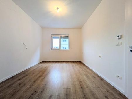 Apartament 3 camere - Aradului - Partial Mobilat - Fotografie 2