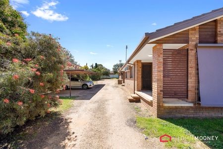 3 / 15 Nordlingen Drive Tolland NSW 2650 - Photo 4